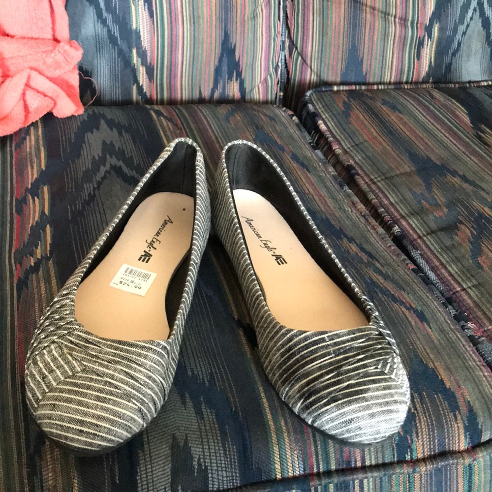 Shoes  American eagle size 8.5  black and white
